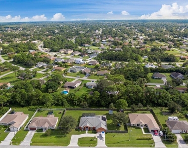 651 Nw North Macedo Boulevard - Photo Thumbnail 30
