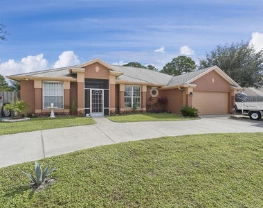 651 Nw North Macedo Boulevard - Photo Thumbnail 1