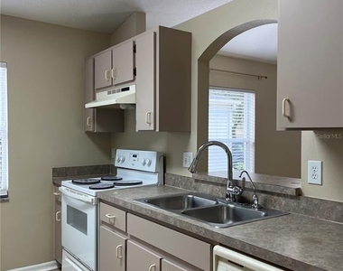 515 Sable Pointe Avenue - Photo Thumbnail 6
