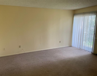 544 Orange Drive - Photo Thumbnail 6