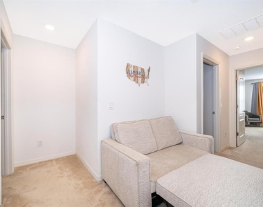 664 Benoi Drive - Photo Thumbnail 17