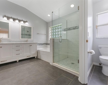 3845 Gatlin Place Circle - Photo Thumbnail 10