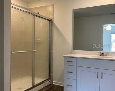 3098 Ne 38th Lane - Photo Thumbnail 6