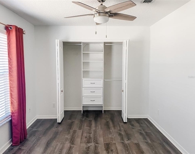10324 Cayo Costa Court - Photo Thumbnail 16
