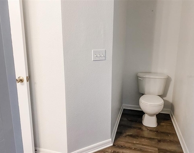 10324 Cayo Costa Court - Photo Thumbnail 13