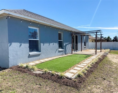 10324 Cayo Costa Court - Photo Thumbnail 3