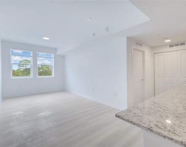 5563 Millenia Park Blvd - Photo Thumbnail 2