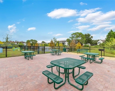 5563 Millenia Park Blvd - Photo Thumbnail 17