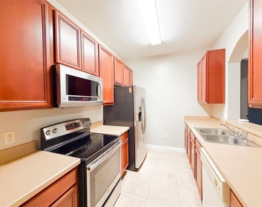 3224 Dante Drive - Photo Thumbnail 3
