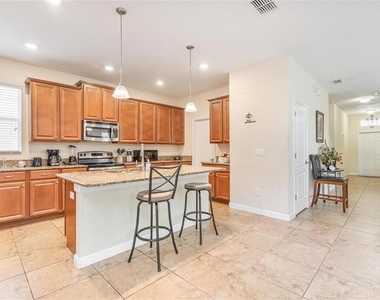 2900 Banana Palm Drive - Photo Thumbnail 14
