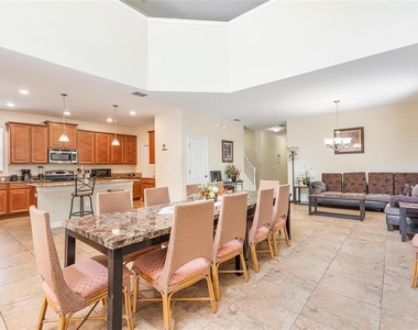 2900 Banana Palm Drive - Photo Thumbnail 11