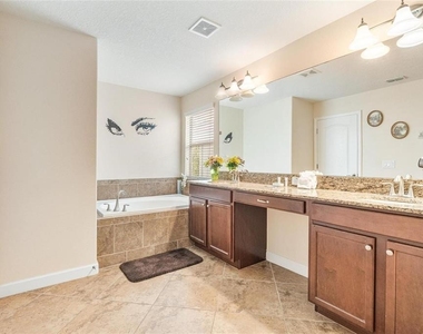 2900 Banana Palm Drive - Photo Thumbnail 25