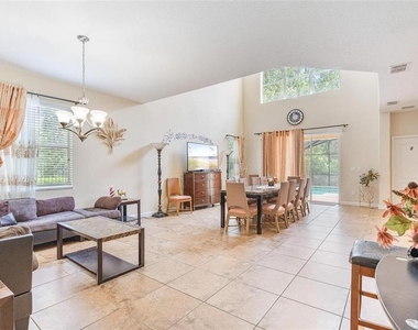 2900 Banana Palm Drive - Photo Thumbnail 9