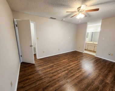 113 S Deerwood Avenue - Photo Thumbnail 12