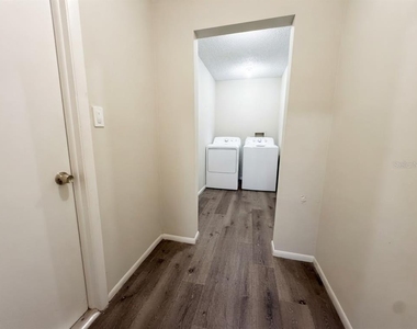 113 S Deerwood Avenue - Photo Thumbnail 17