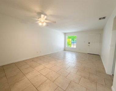 5443 Pinetrail Way - Photo Thumbnail 8