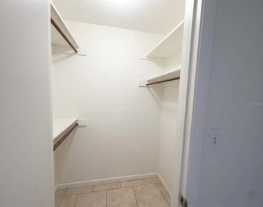 5443 Pinetrail Way - Photo Thumbnail 6
