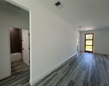 2409 Sw 170th Place - Photo Thumbnail 6