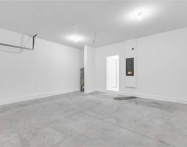 2580 Broadwing Street - Photo Thumbnail 20