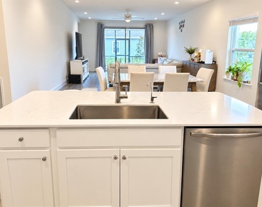 450 Kingbird Drive - Photo Thumbnail 2