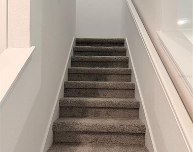 915 Lakefront Village Drive - Photo Thumbnail 26