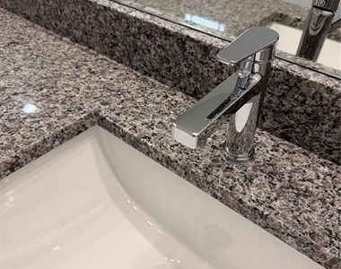 915 Lakefront Village Drive - Photo Thumbnail 41