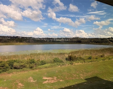 915 Lakefront Village Drive - Photo Thumbnail 37