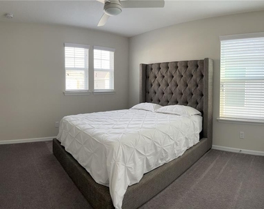 225 Aberdeen Street - Photo Thumbnail 19