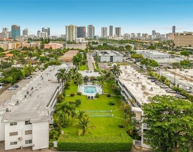 141 Ne 10th Avenue - Photo Thumbnail 9