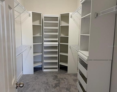 1502 Page Avenue - Photo Thumbnail 4