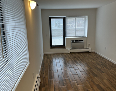 31-64 21st Street - Photo Thumbnail 1