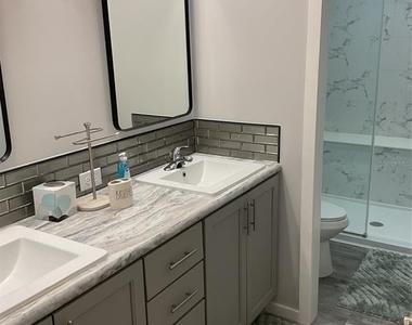 201 Forest Street - Photo Thumbnail 7