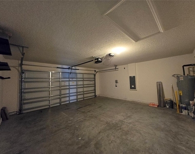 887 Nw 250th Drive - Photo Thumbnail 40