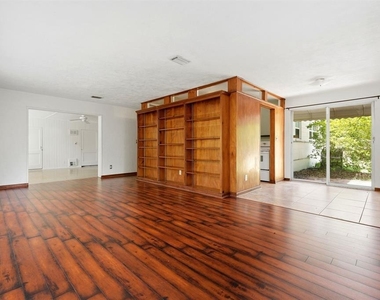 1038 Ne 21st Avenue - Photo Thumbnail 6