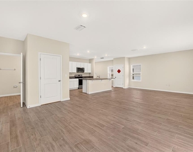 5147 Sw 47th Lane - Photo Thumbnail 6