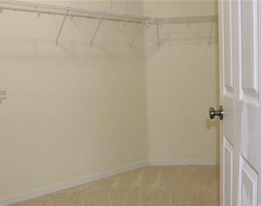 2552 Hobblebrush Drive - Photo Thumbnail 12