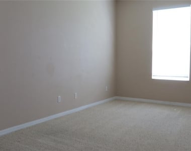 2552 Hobblebrush Drive - Photo Thumbnail 22