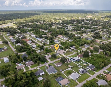 20424 Calder Avenue - Photo Thumbnail 29