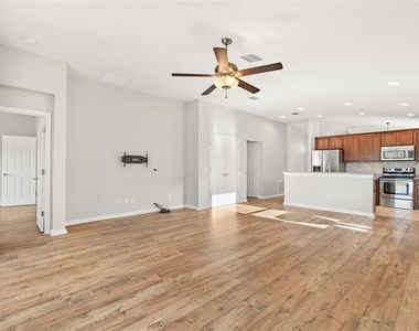 5902 106th Terrace E - Photo Thumbnail 16