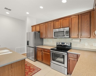 5902 106th Terrace E - Photo Thumbnail 10