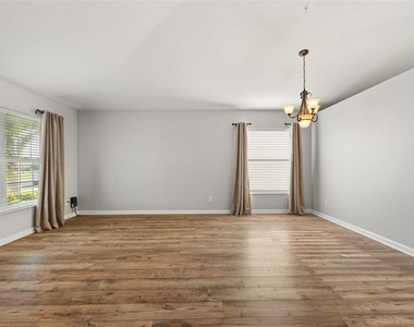 5902 106th Terrace E - Photo Thumbnail 5