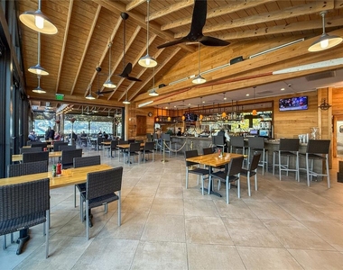 700 Longboat Court - Photo Thumbnail 33