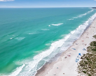 700 Longboat Court - Photo Thumbnail 19