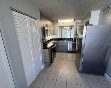 4460 Fairways Blvd - Photo Thumbnail 5