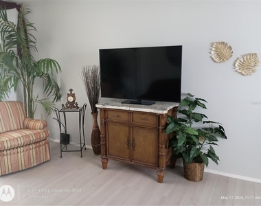 2083 Canal Drive - Photo Thumbnail 9