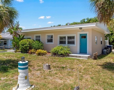229 Shore Road - Photo Thumbnail 1