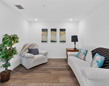 5685 Palmer Circle - Photo Thumbnail 29