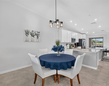 5685 Palmer Circle - Photo Thumbnail 17
