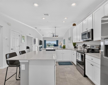 5685 Palmer Circle - Photo Thumbnail 15