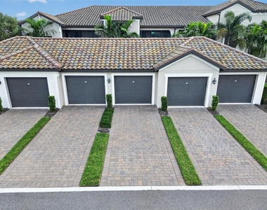 5685 Palmer Circle - Photo Thumbnail 35